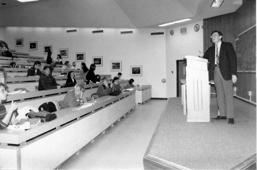 Professor Thain teaching a law class.